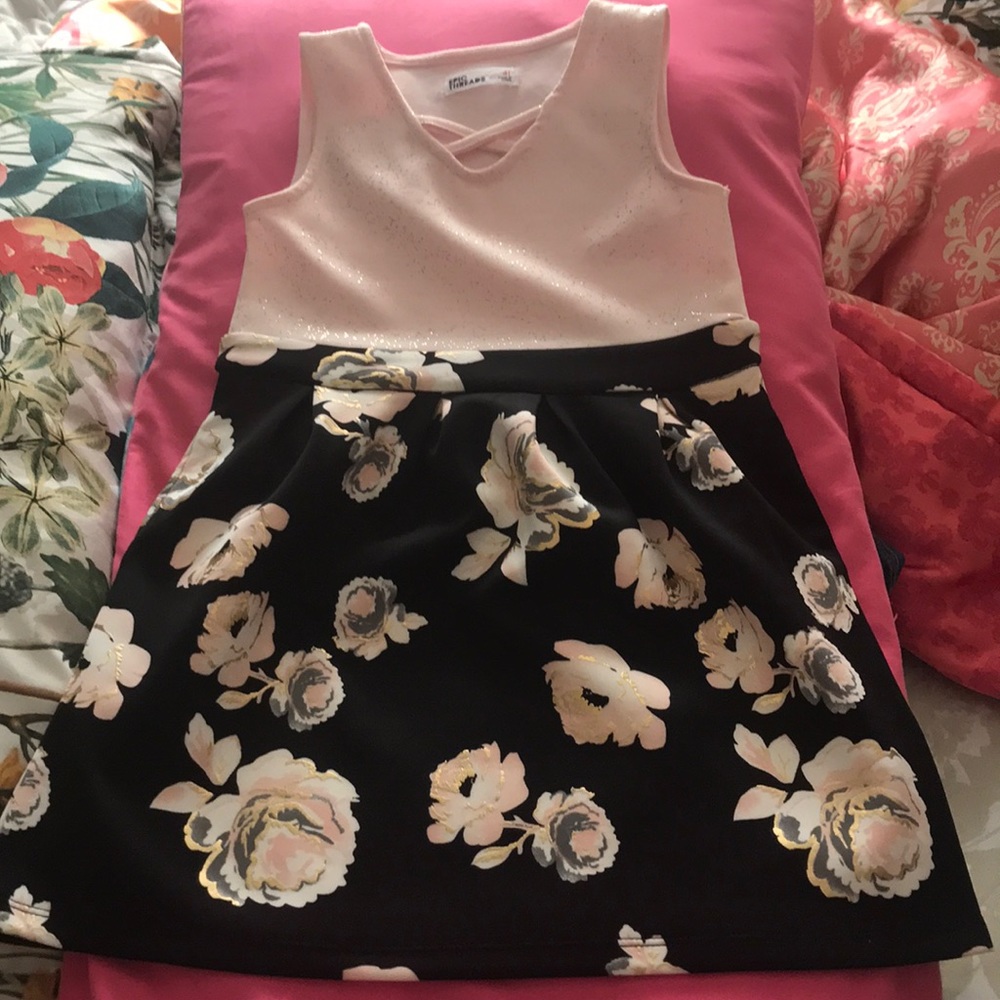 4T dress.